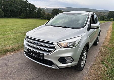 Ford Kuga Trend 4x4 Allrad 1.Hand