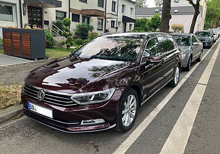 VW Passat Variant Volkswagen Highline 1.4 TSI DSG AHK NAVI ACC