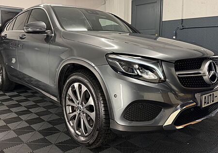 Mercedes-Benz GLC 250 Coupe 4Matic*AMG-Line*Kamera*Ambiente*