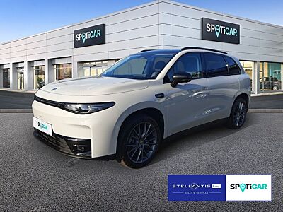 Leapmotor C10 REEV 158 kW Hybrid Design Pano Soundsystem