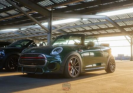 Mini John Cooper Works Cabrio JCW
