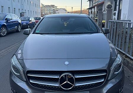 Mercedes-Benz A 180 CDI