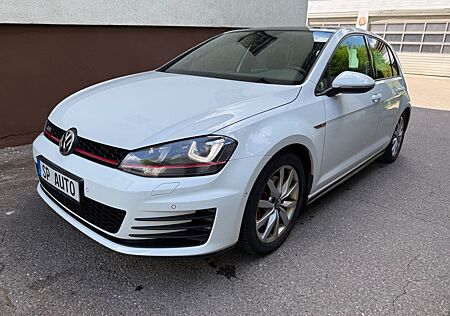 VW Golf Volkswagen VII GTI Panorama Navi AHK