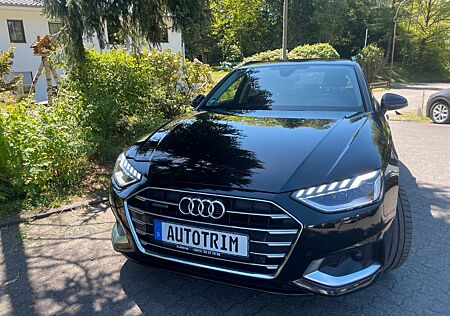 Audi A4 Avant 40 TDI Quattro Advanced Matrix Leder