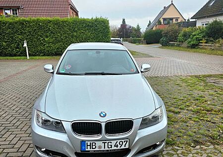 BMW 320i - TÜV neu