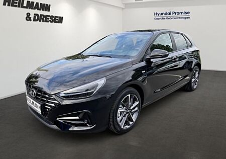 Hyundai i30 Advantage 1.5 Mild Hybrid/Navi/Lenkrad/Sitzh