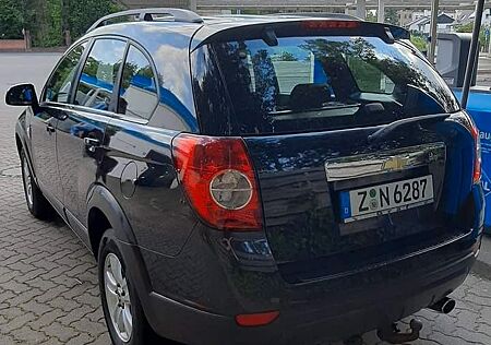 Chevrolet Captiva 2.4 LS 2WD 5-Sitzer LS
