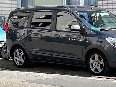 Dacia  Lodgy Stepway 1.6 SCe | 1. Hand | TÜV 02/28