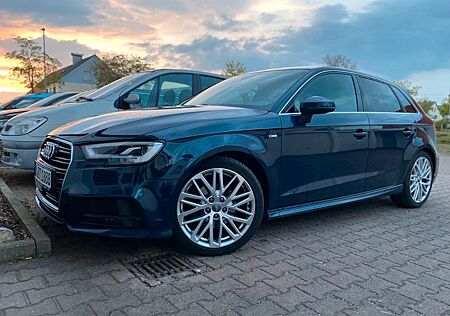 Audi A3 3x S-Line 150 PS ACC Virtual Cockpit