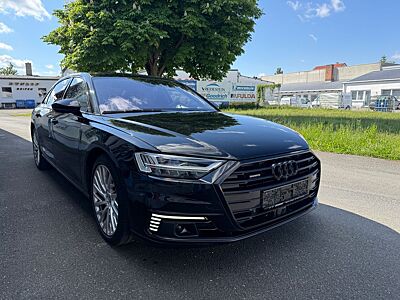 Audi A8 60 TFSI e L QUATTRO+BLACK +TV+5Sitze+ACC+DE+