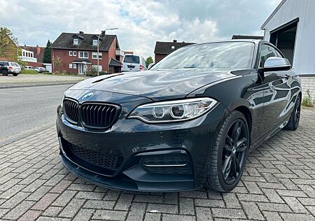 BMW 240 M240i Coupe xDrive, Navi, Sportpaket