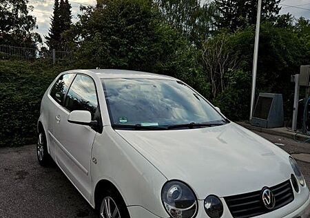 VW Polo Volkswagen 1.4 AUTO BASIS Basis