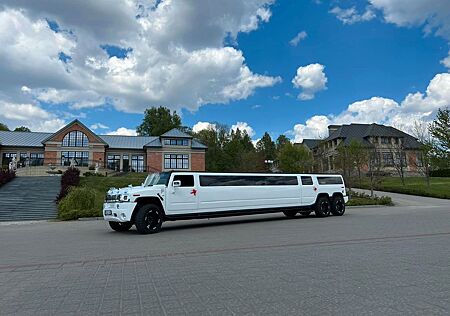 Hummer H2 6.2 V8 stretch limo
