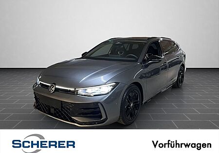 VW Passat Variant Volkswagen Passat Var.R-Line 2,0 TDI AHK,IQ-Drive,DSG,Busin
