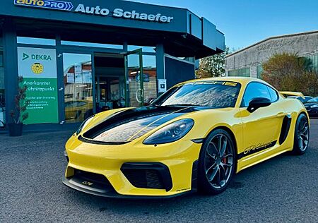 Porsche Cayman GT4