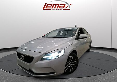 Volvo V40 D2 Momentum Kamera LED Netto 7.900 #7564