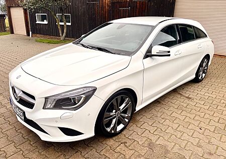 Mercedes-Benz CLA 180 Shooting Brake