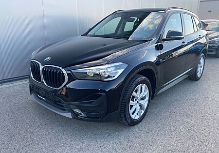 BMW X1 sDrive20i Autom.*Navi*Tempo*Sitzh*Kamera