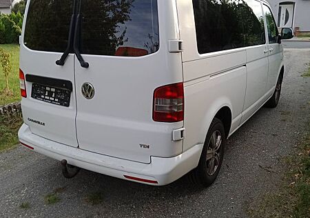 VW T5 Caravelle Volkswagen Comfortline lang, DSG, Flügeltüren