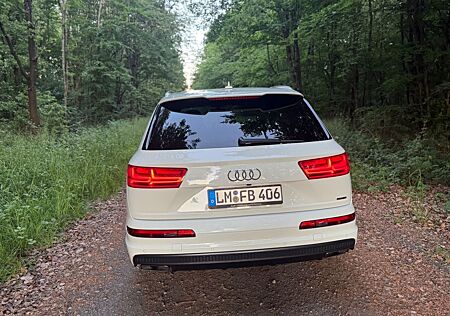 Audi Q7 50 TDI quattro tiptronic S line S line