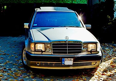 Mercedes-Benz E 500 500E US variant - no rust, incredible condition