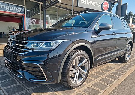 VW Tiguan Allspace Volkswagen R-Line 4Motion 7-Sitzer ACC