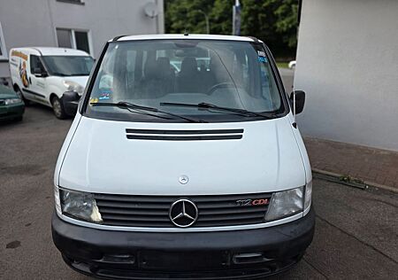 Mercedes-Benz Vito 8 sitzer Tüv Neu
