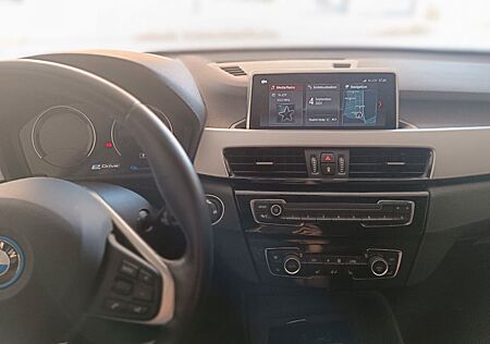 BMW X1 xDrive25e Hybrid xLine