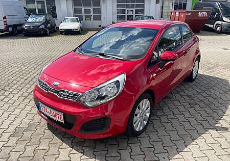 Kia Rio Dream Team