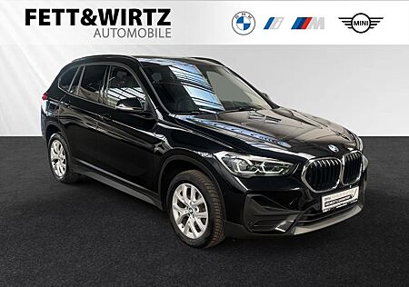 BMW X1 sDrive20d Aut.|Panorama|LED|Parkass.|Leder