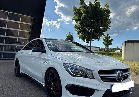 Mercedes-Benz CLA 45 AMG SPEEDSHIFT DCT 4MATIC AMG