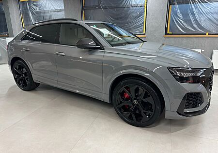 Audi RS Q8 RSQ8 305KM/H KERAMIK KARBON MASAGE 360* STD.HEIZ
