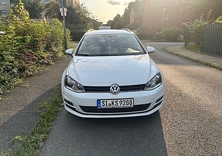 VW Golf Volkswagen 2.0 TDI 110kW SCR DSG 4MOTION Alltrack ...