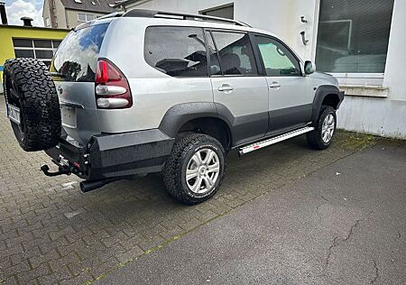 Toyota Land Cruiser Executive 4.0 V6 VVT-i Automati...