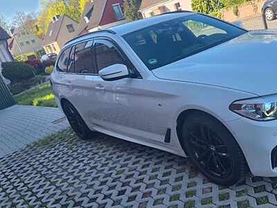 BMW 520d M-Sport | Head-Up | Standheizung | LCI