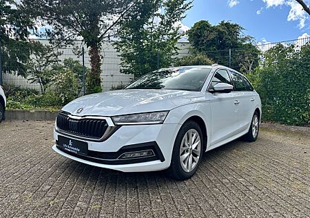 Skoda Octavia 2.0TDI DSG StyleAID*LED*HUD*SIDE*MEM*17"