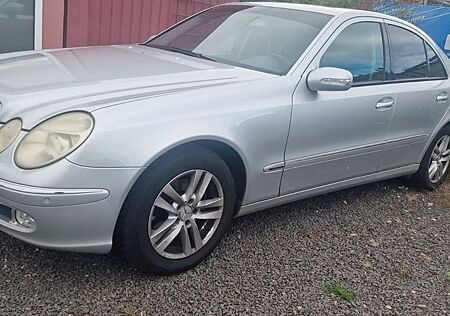 Mercedes-Benz E 200 KOMPRESSOR ELEGANCE*Automatik*