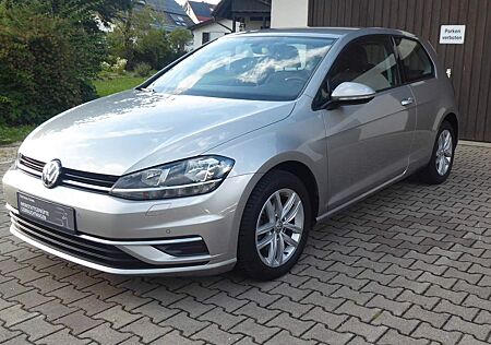 VW Golf Volkswagen VII Lim. Comfortline 1.4 TSI DSG/NAVI/PDC