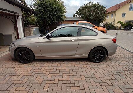 BMW 220i Coupé Modern Line Modern Line