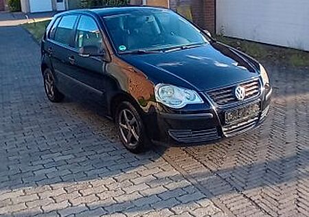 VW Polo Volkswagen 1.4 -80PS/Tüv Neu/Service Neu/Allwetterreif
