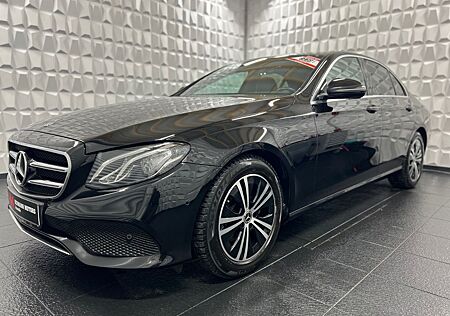 Mercedes-Benz E 220 d Avantgarde/LED/SHZ/Park./DAB/Ambiente