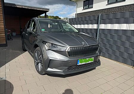 Skoda Enyaq 85 - Pano* Ahk* Matrix LED* Paket Plus*