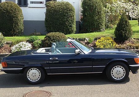 Mercedes-Benz SL 300 - 107er Roadster
