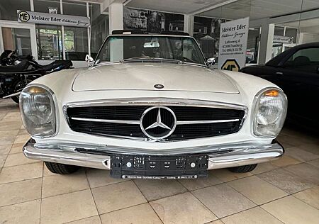 Mercedes-Benz 230 SL Pagode