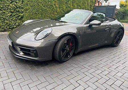 Porsche 992 Carrera GTS Cabriolet Carrera GTS
