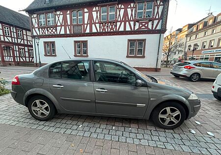 Renault Megane Grandtour Confort Dynamique 1.6 16V C...