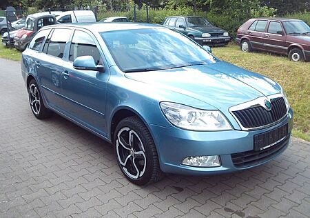 Skoda Octavia Combi Ambiente -Autom.- Klima-LM-17-Zoll