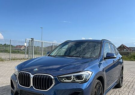 BMW X1 xDrive25e SportLine,HYBRID, Head-Up, Garantie