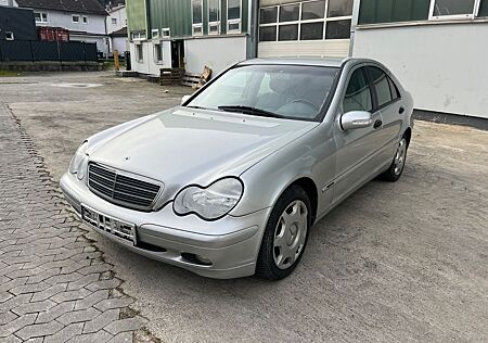 Mercedes-Benz C 200 KOMPRESSOR CLASSIC, TÜV Neu, AHK