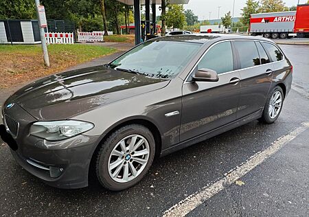 BMW 520d Touring - Sommerfahrzeug mit Head-Up